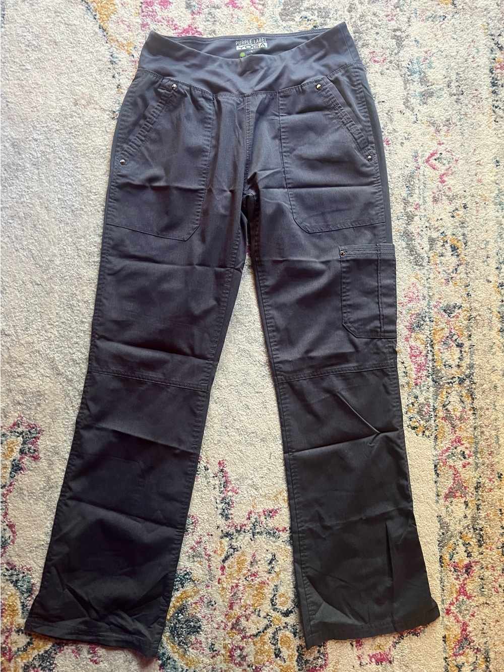 🩺3 Piece Scrub Set Charcoal Gray Top/Pants w/ Multicolor Confetti Print Top🩺 - Picture 11 of 16